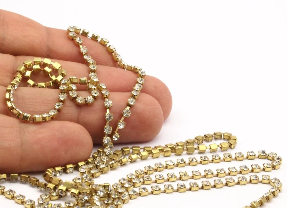 2 Feet Vintage 2.6mm Crystal Rhinestone Chain With Brass Frame - Made In Austria Au01 Z144