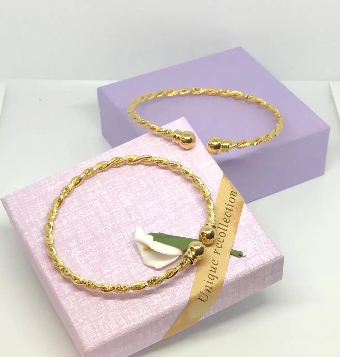 Adjustable gold plated bangle