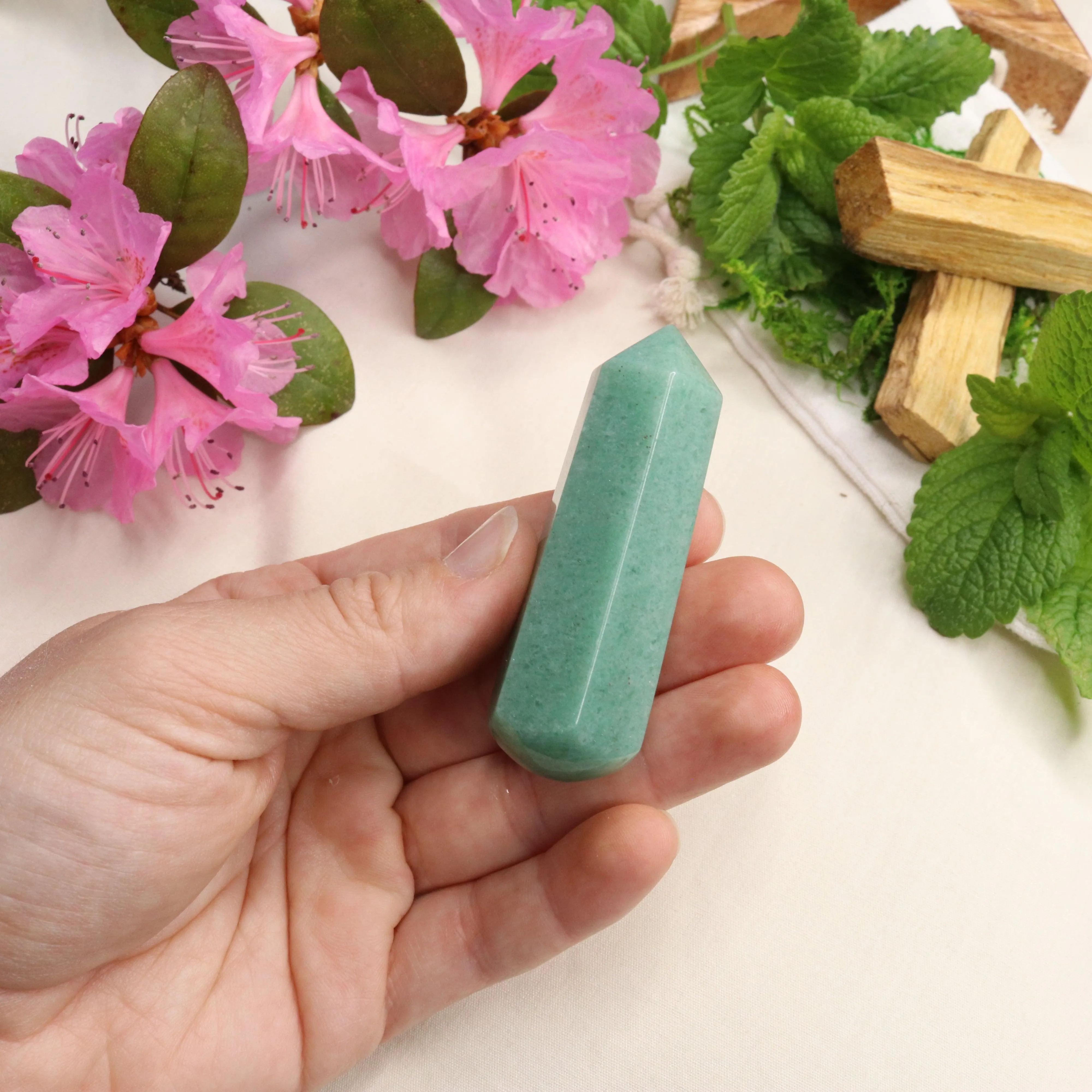 Adorable Green Aventurine Point and Massager Carving