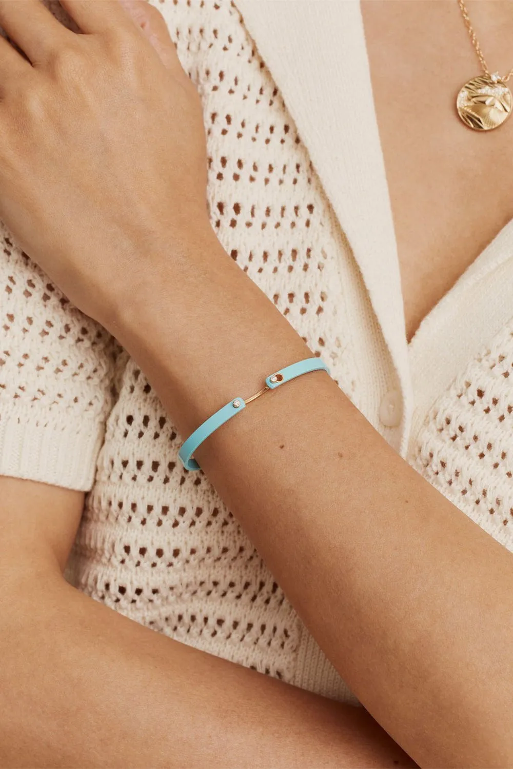 Afternoon Swim Mood Bangle