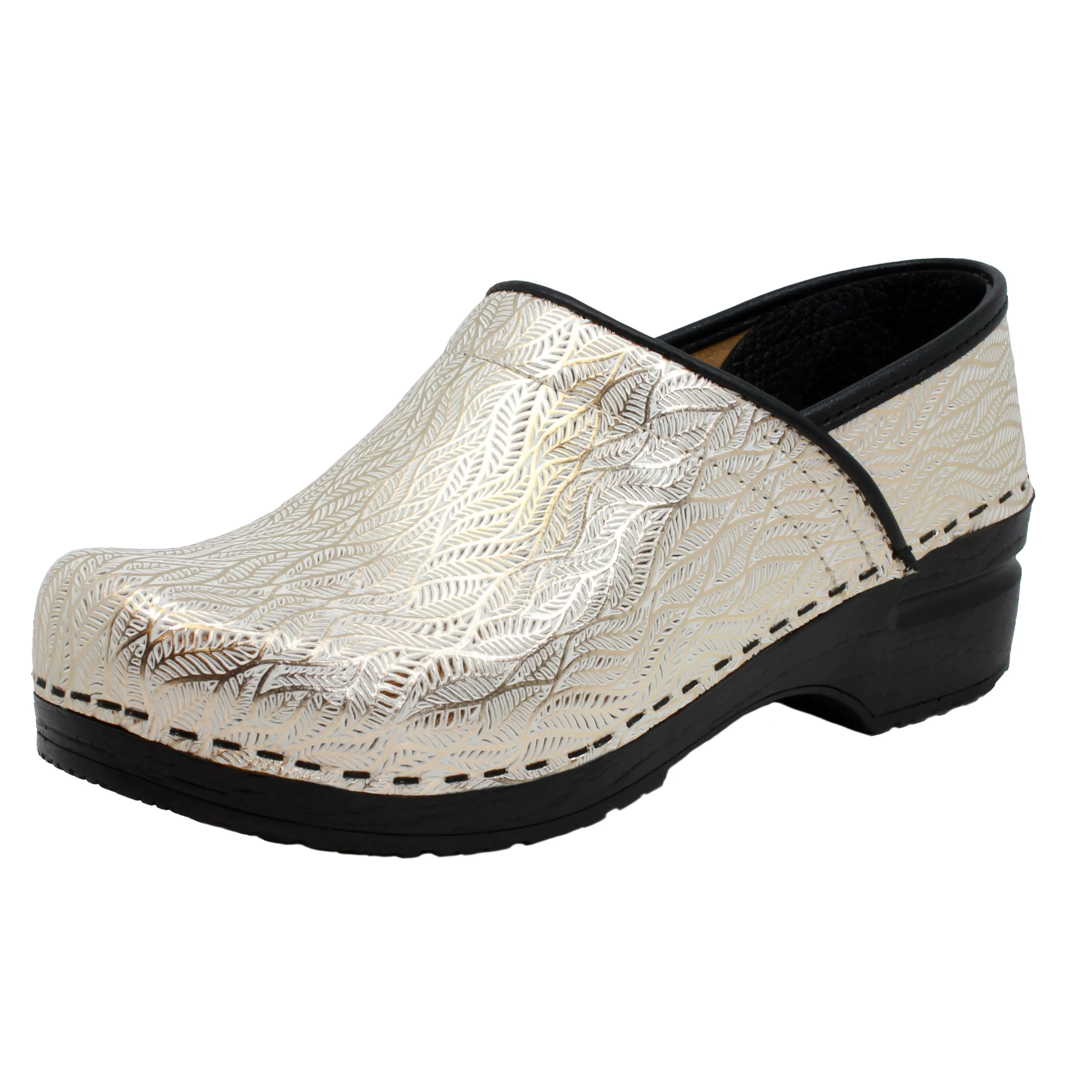 BJORK PROFESSIONAL Mysa Natural Tooled Leather Clogs