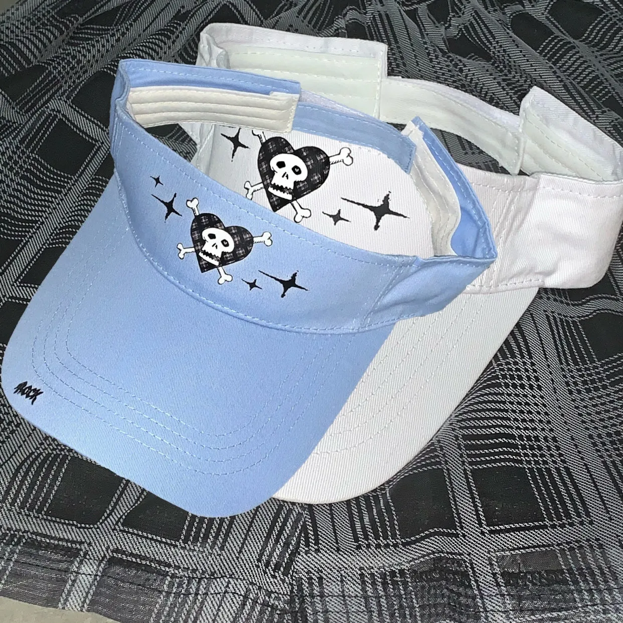 Blue and White SKULL CAP KF82807