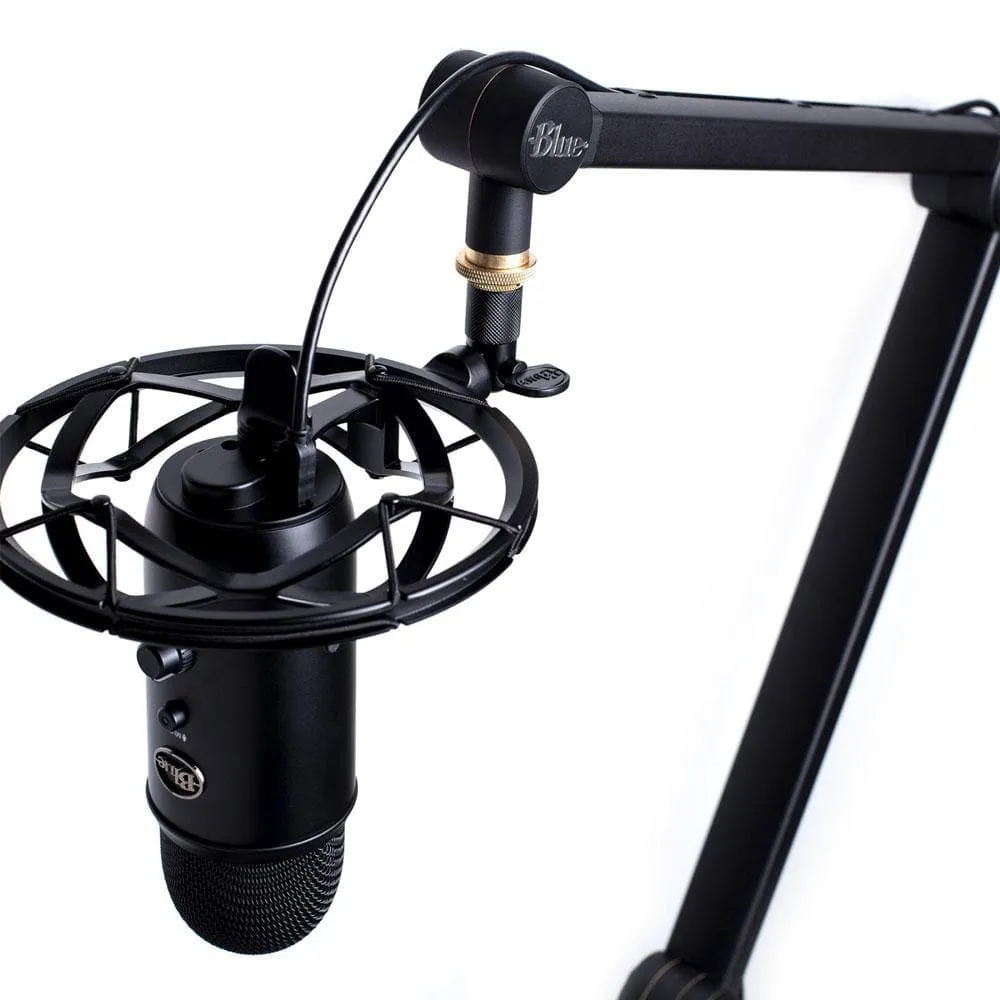 Blue Yeti Yeticaster Microphone Bundle