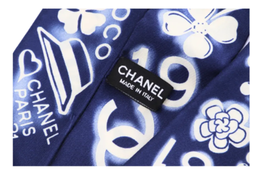 CHANEL DARK BLUE SILK TWILLY, WITH BOX