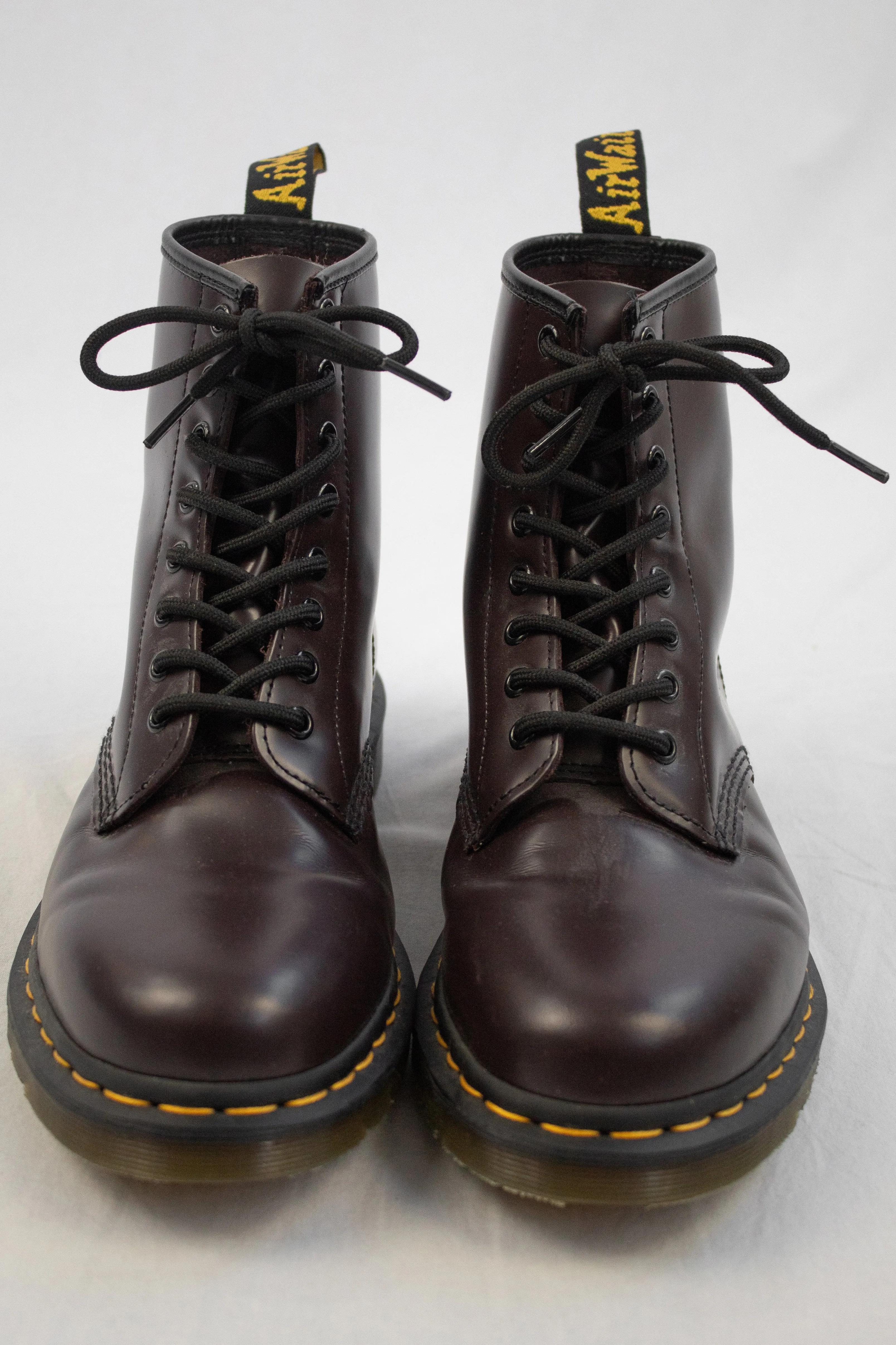 Dr. Martens - 8-Up Boots