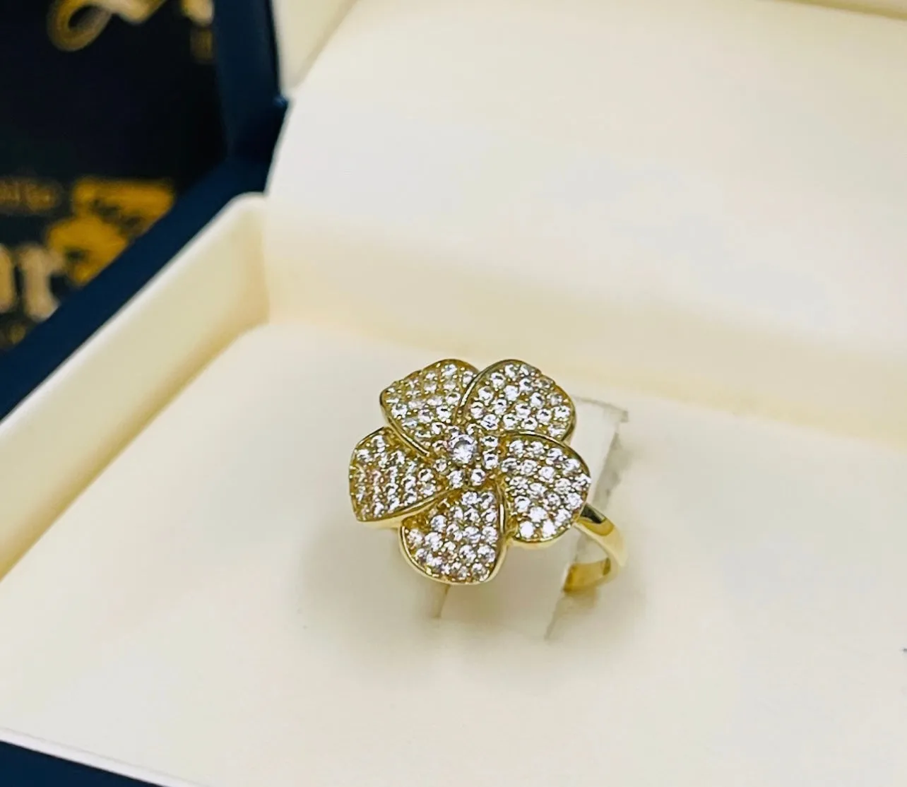 Flower ring