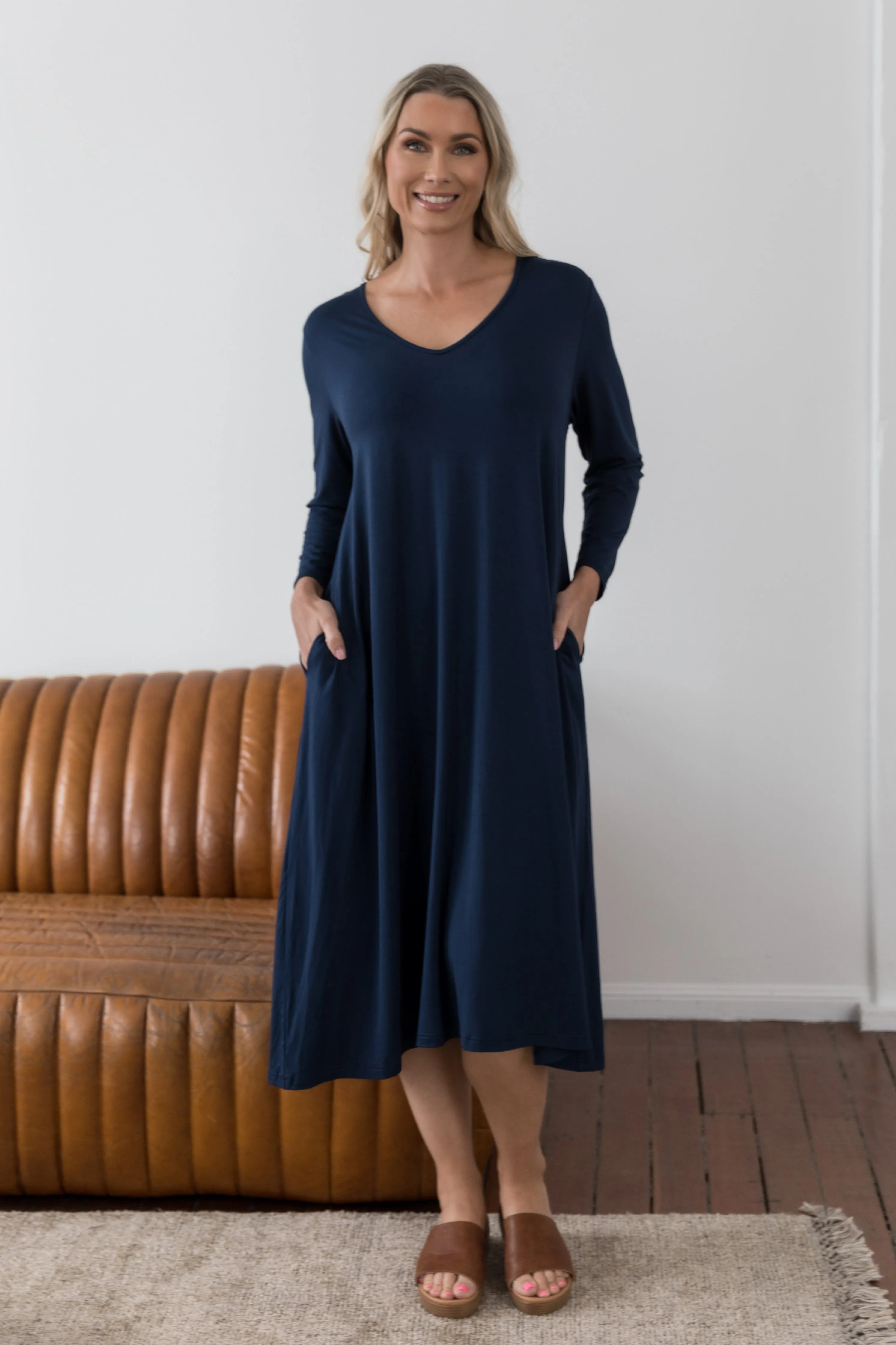 Long Sleeve T-Shirt Dress in Navy