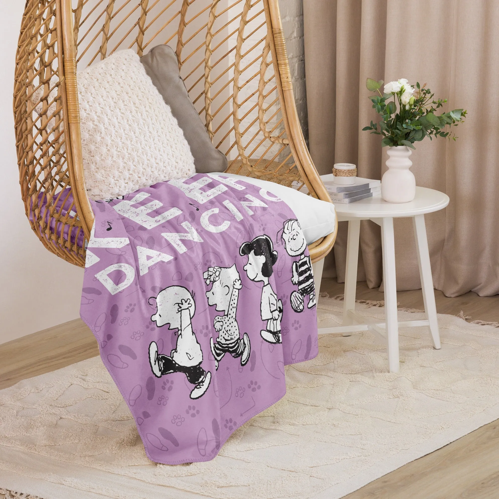 Peanuts Just Keep Dancing Sherpa Blanket