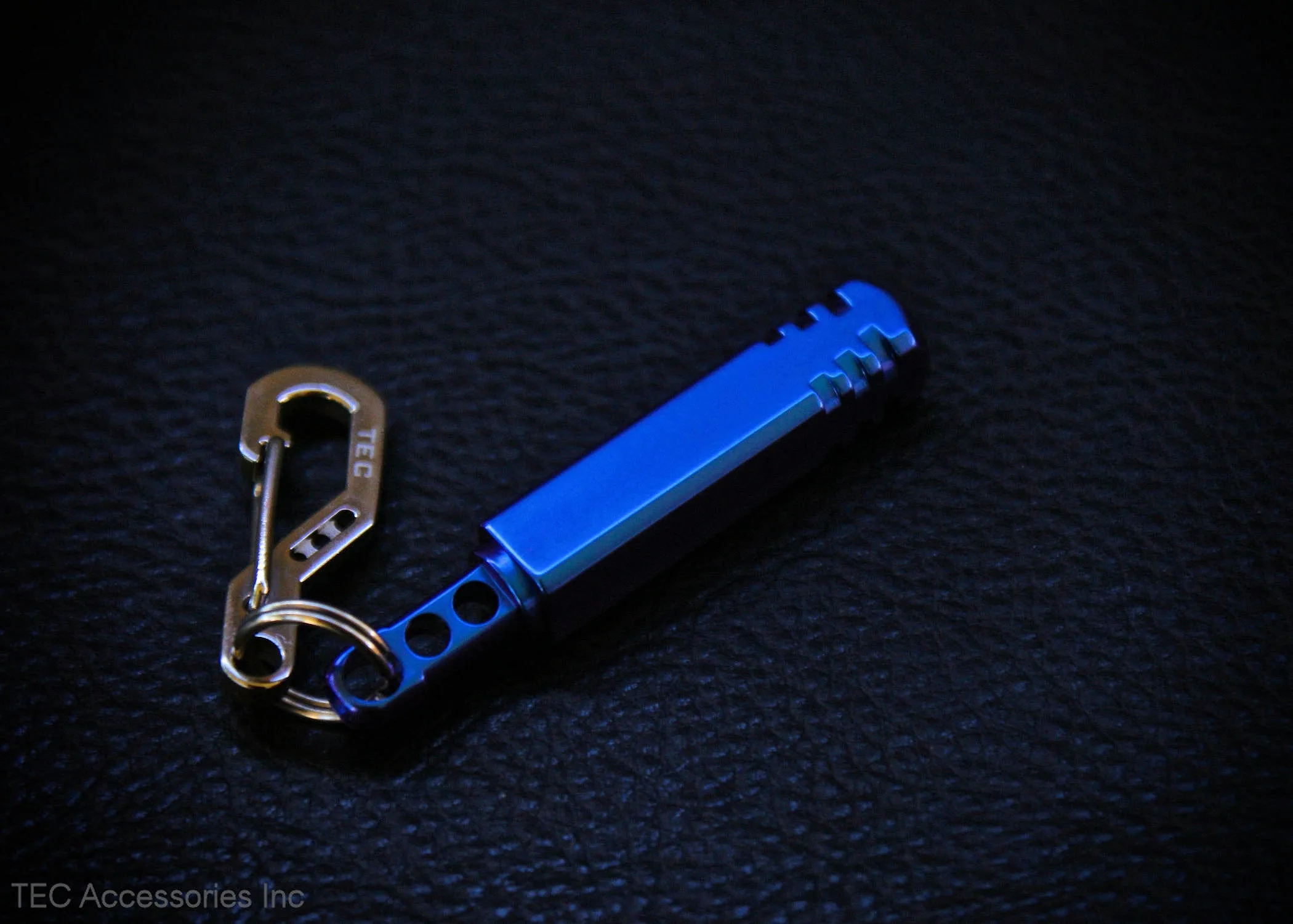 Pixel Ti Keychain Microlight