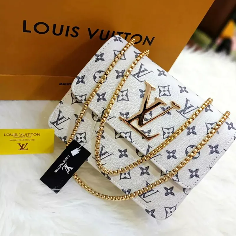 Stylish Chain Shoulder Sling Bag For Women