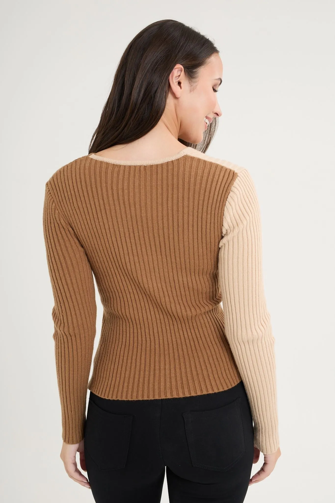 V-neck color block knit