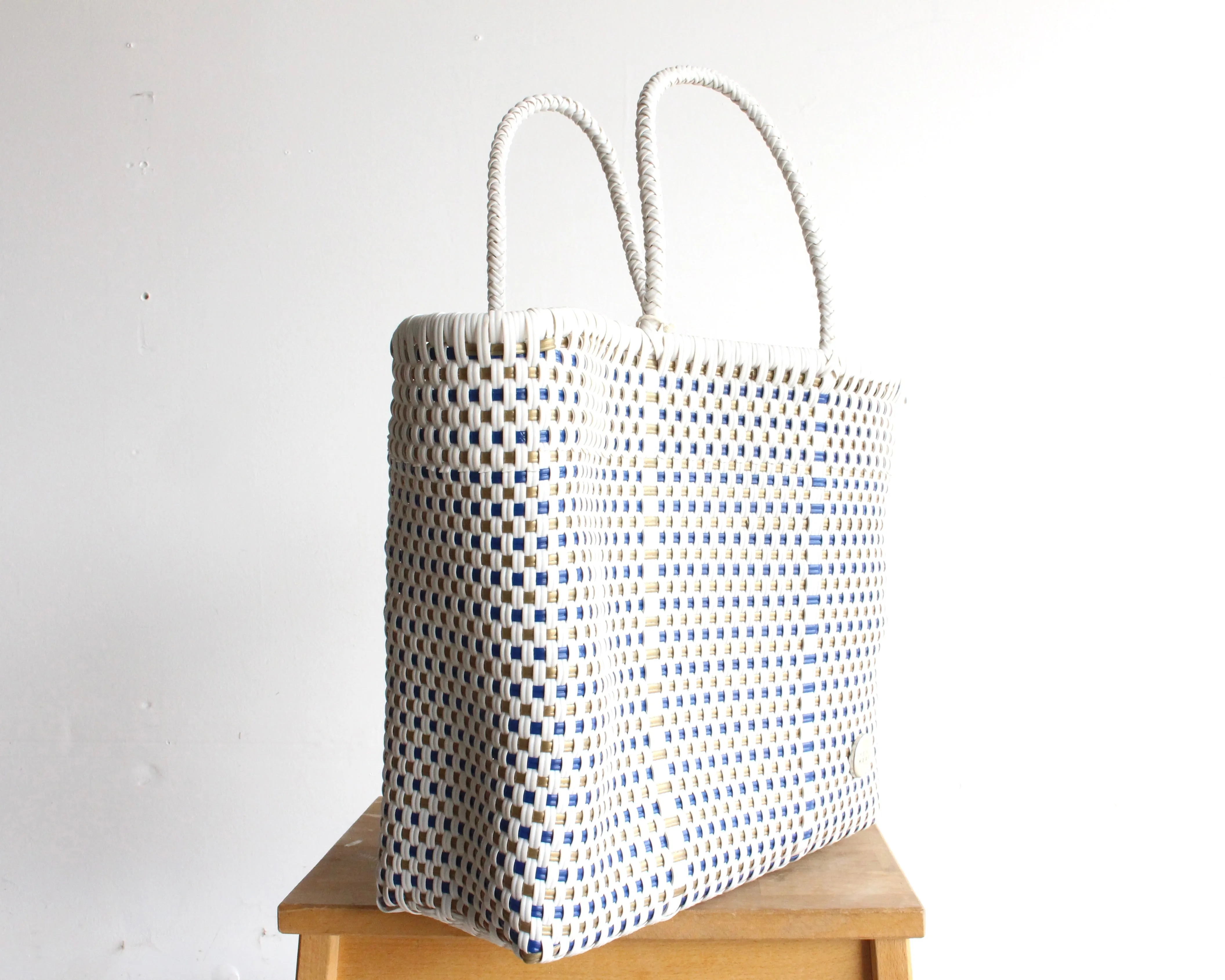 White with Colors Handwoven Tote bag by MexiMexi